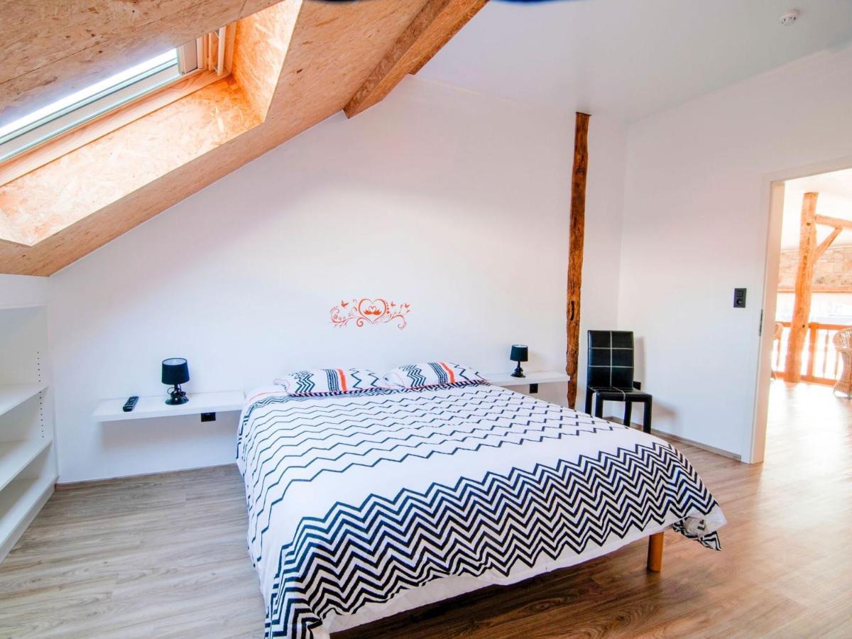 Elegant Holiday Home In Burnenville Belgium Экстерьер фото