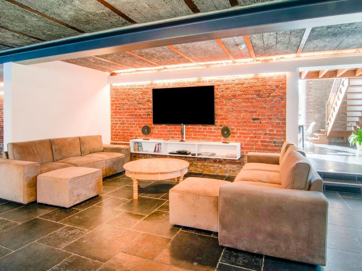 Elegant Holiday Home In Burnenville Belgium Экстерьер фото