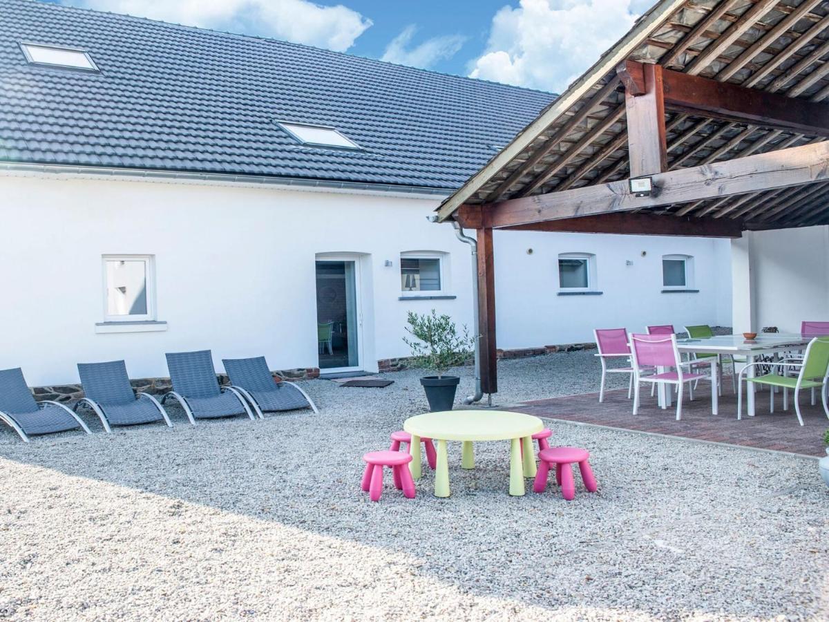 Elegant Holiday Home In Burnenville Belgium Экстерьер фото