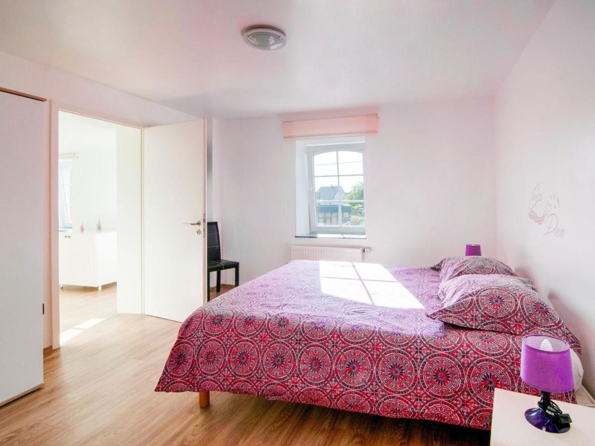 Elegant Holiday Home In Burnenville Belgium Экстерьер фото